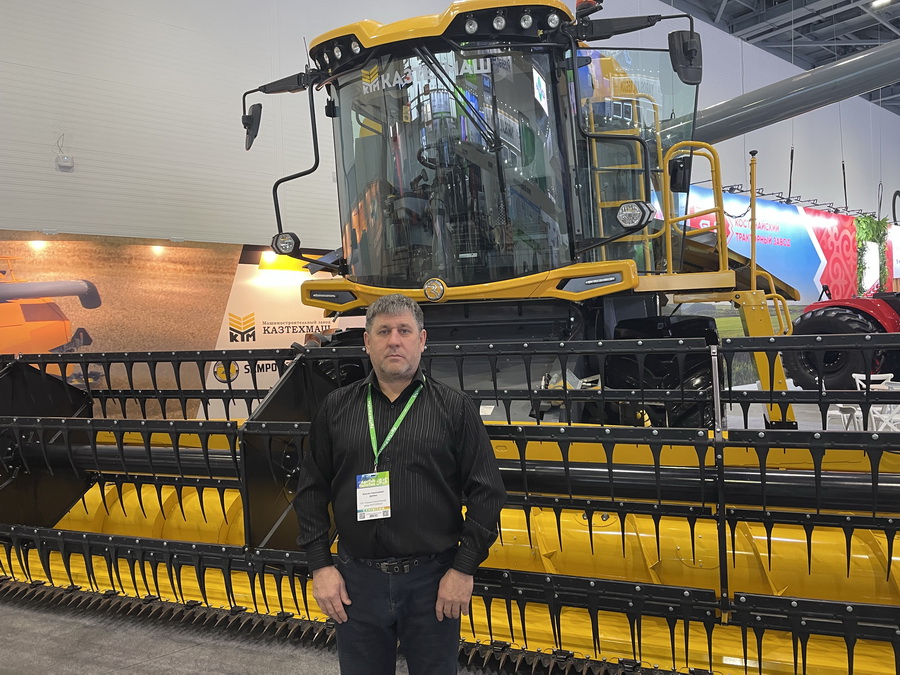 Как бережно убрать влажное зерно