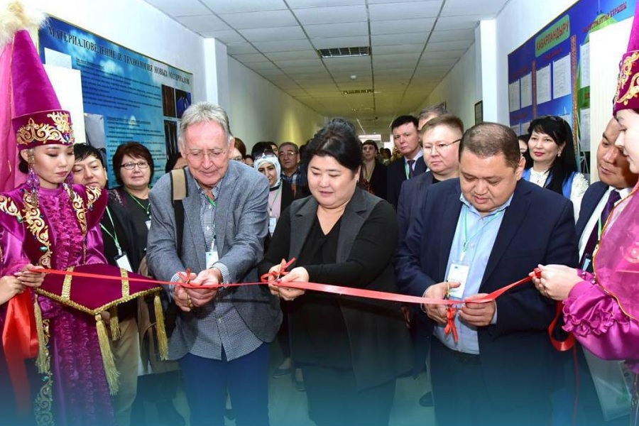 Центр развития кожевенной промышленности открылся в Казахстане