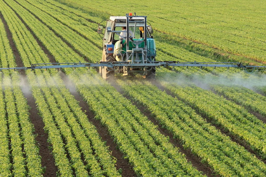 Фермерам Казахстана предложат фосфоросодержащие жидкие удобрения 