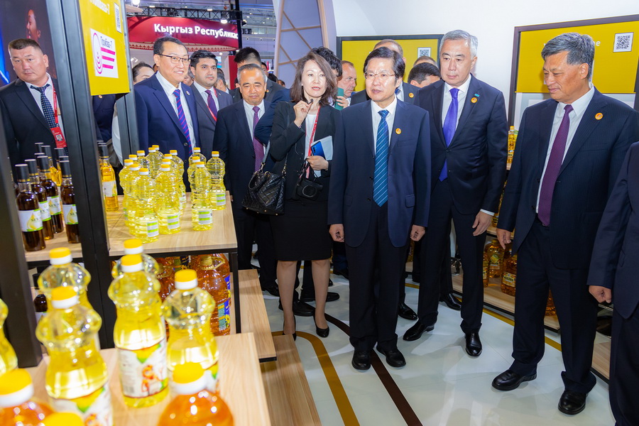 Казахстан заключил в Китае соглашения на $629,1 млн