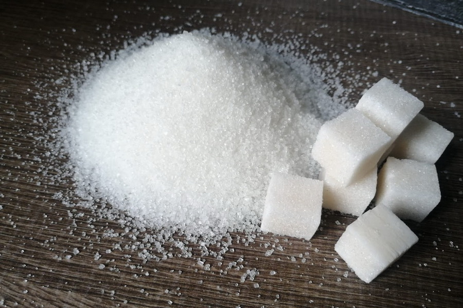 Правительство: продавцы сахара получают экстра-маржу на фоне ажиотажа