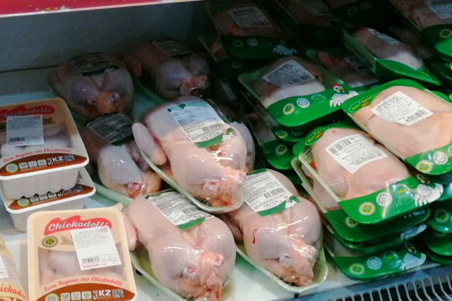 Казахстан к 2027 году закроет импортозависимость по мясу птицы 