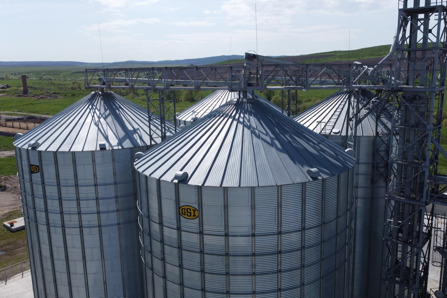 Штрафы за неготовность элеваторов к приёму зерна введут в Казахстане