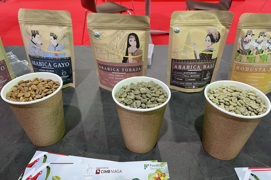 Индонезия привезла уникальные чаи и кофе на FoodExpo