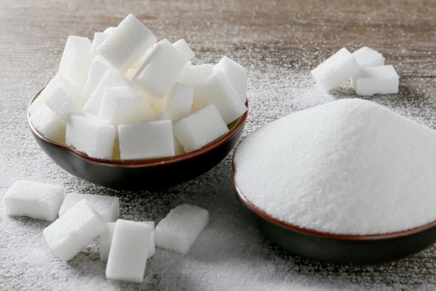 Индия планирует ограничить экспорт сахара